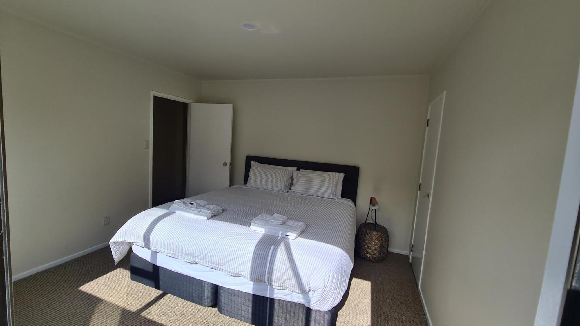 Holiday home 2 Bedroom Home, And Sea Views Auckland