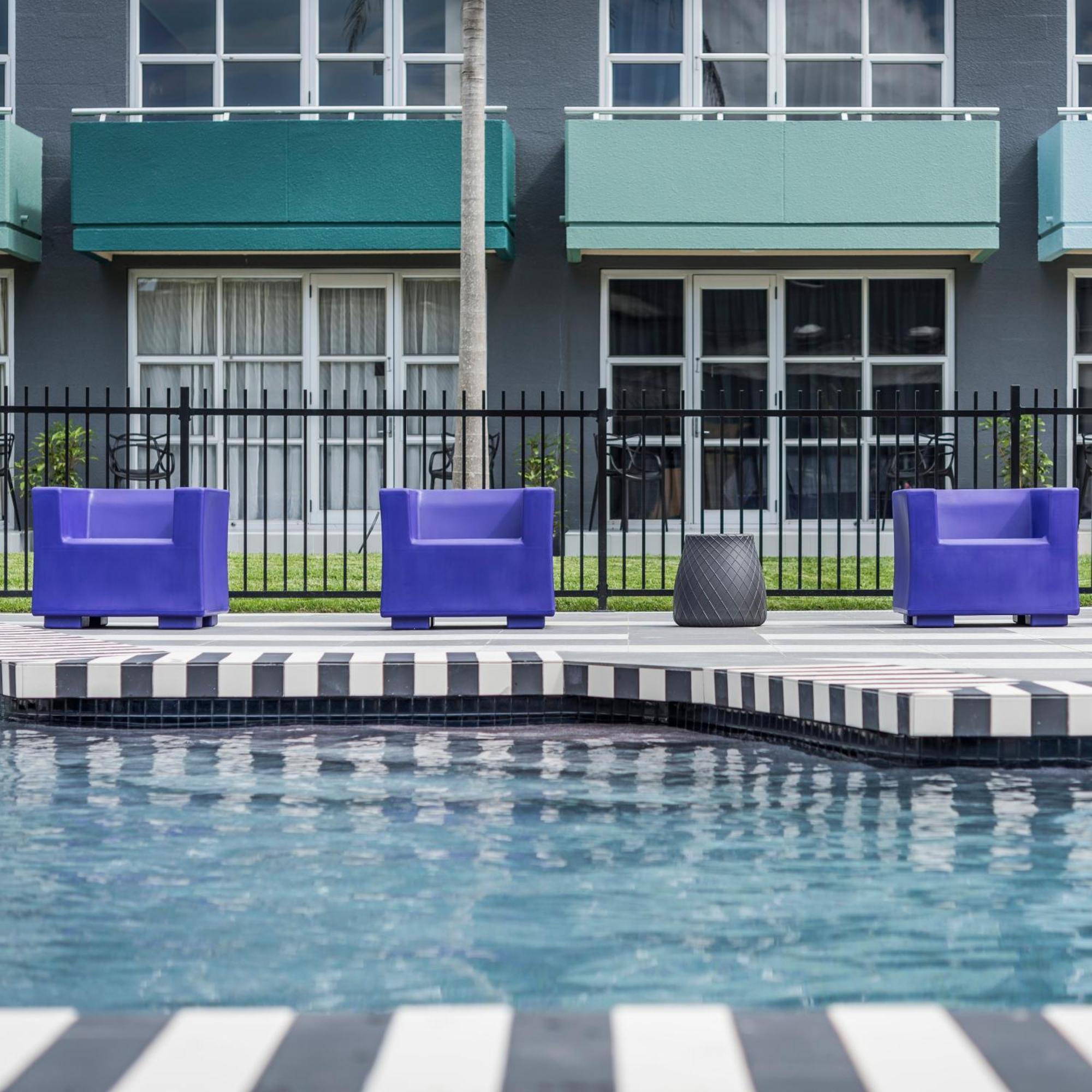 Naumi Airport Hotel 4*