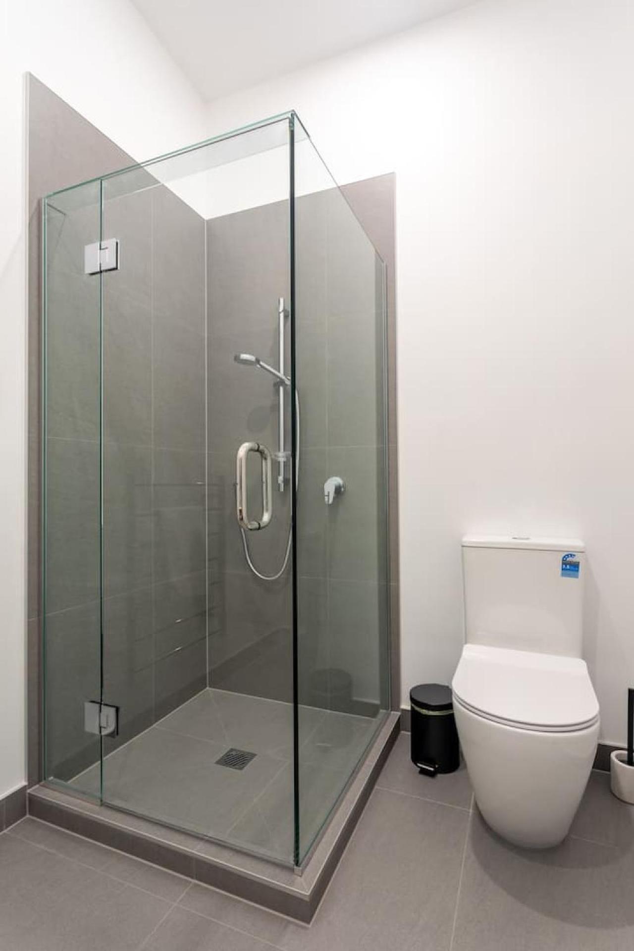 St Vincent Charmer - Stylish Townhouse W Carpark Apartment Auckland
