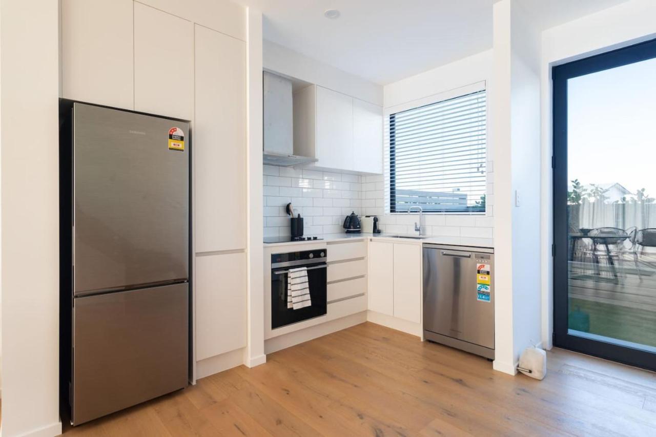 St Vincent Charmer - Stylish Townhouse W Carpark * Auckland