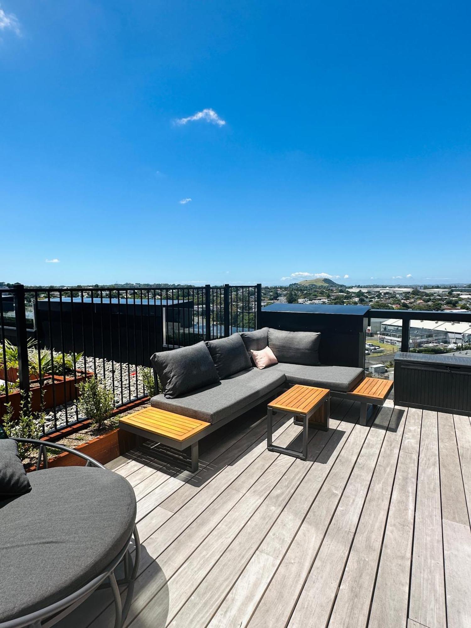 Rooftop Apartment