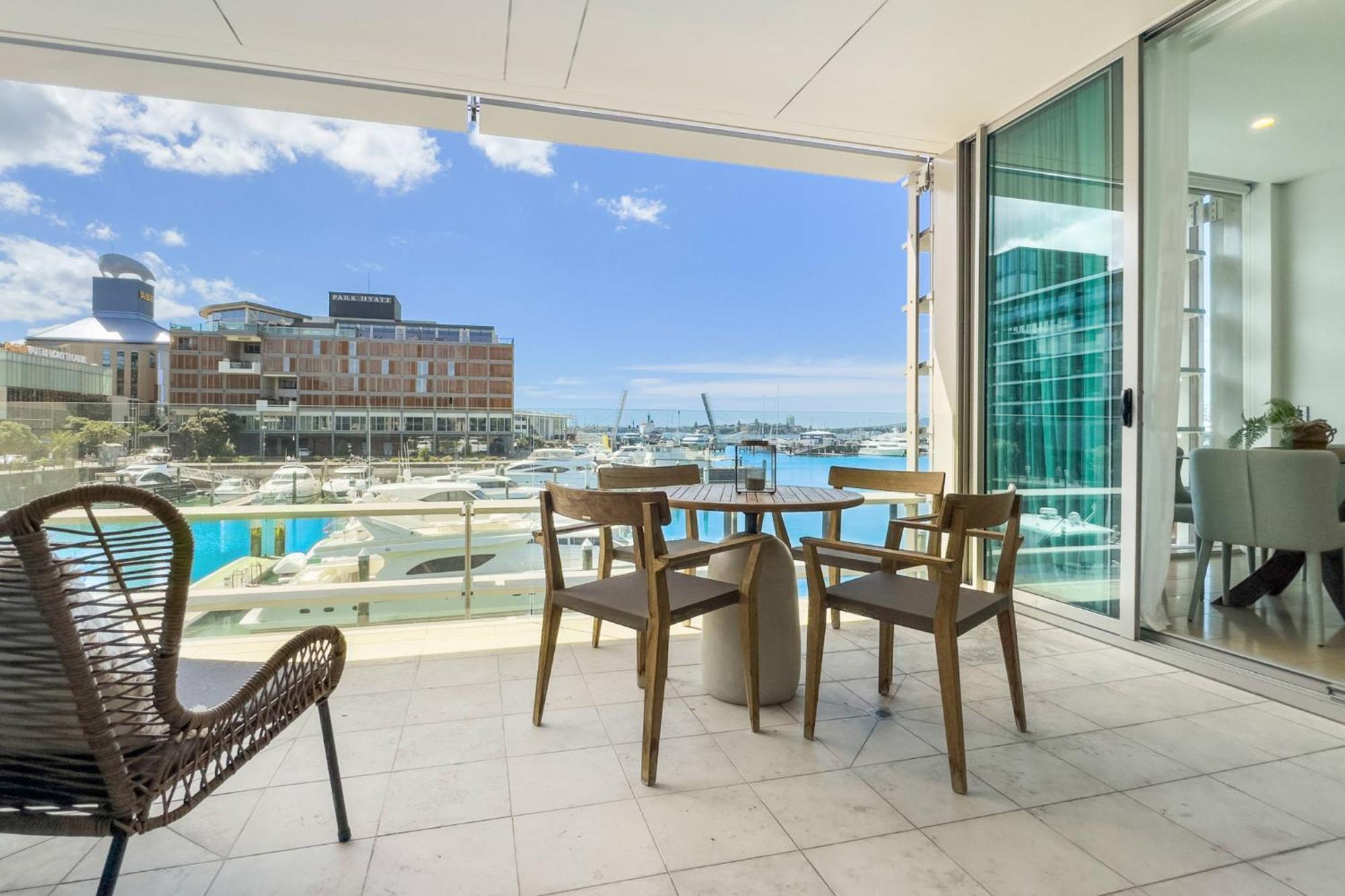Lighter Quay By Urban Rest Apartamento *