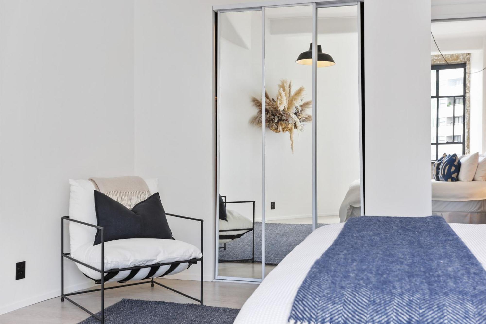 Emily Place By Urban Rest