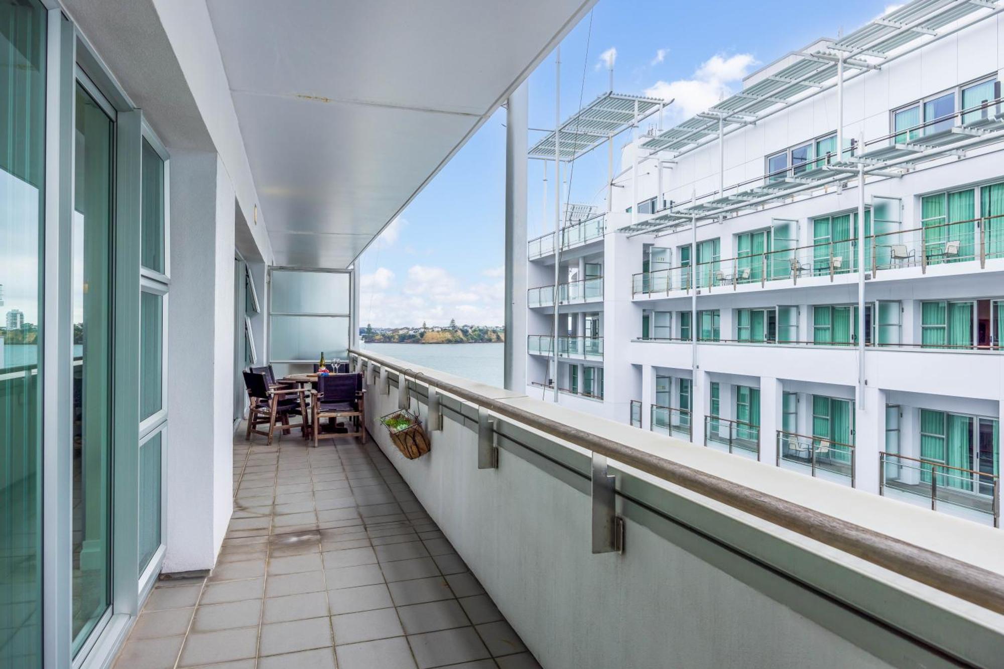 Harbour With Balcony Apartamento