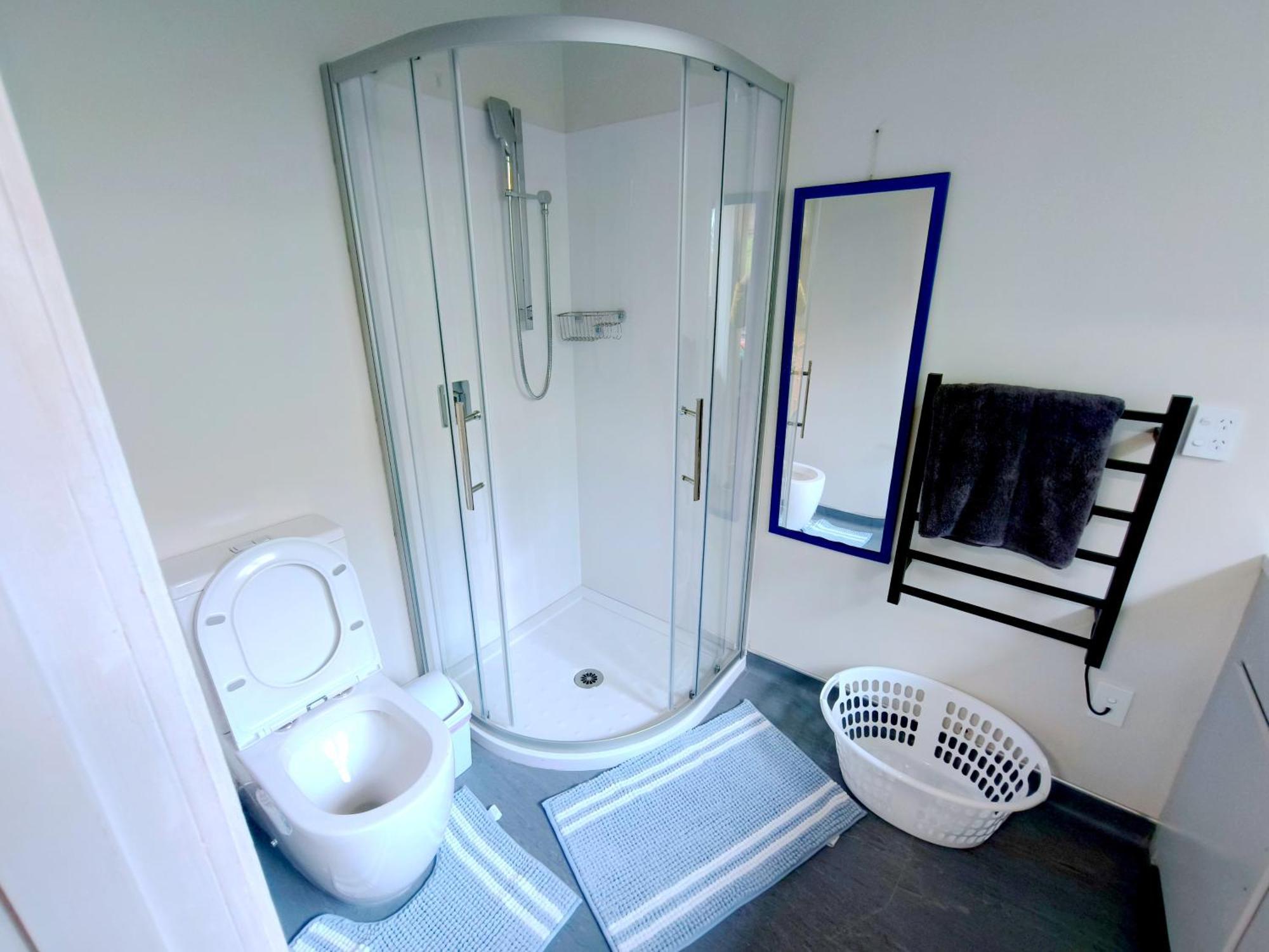 Milford Budget Friendly Guest house