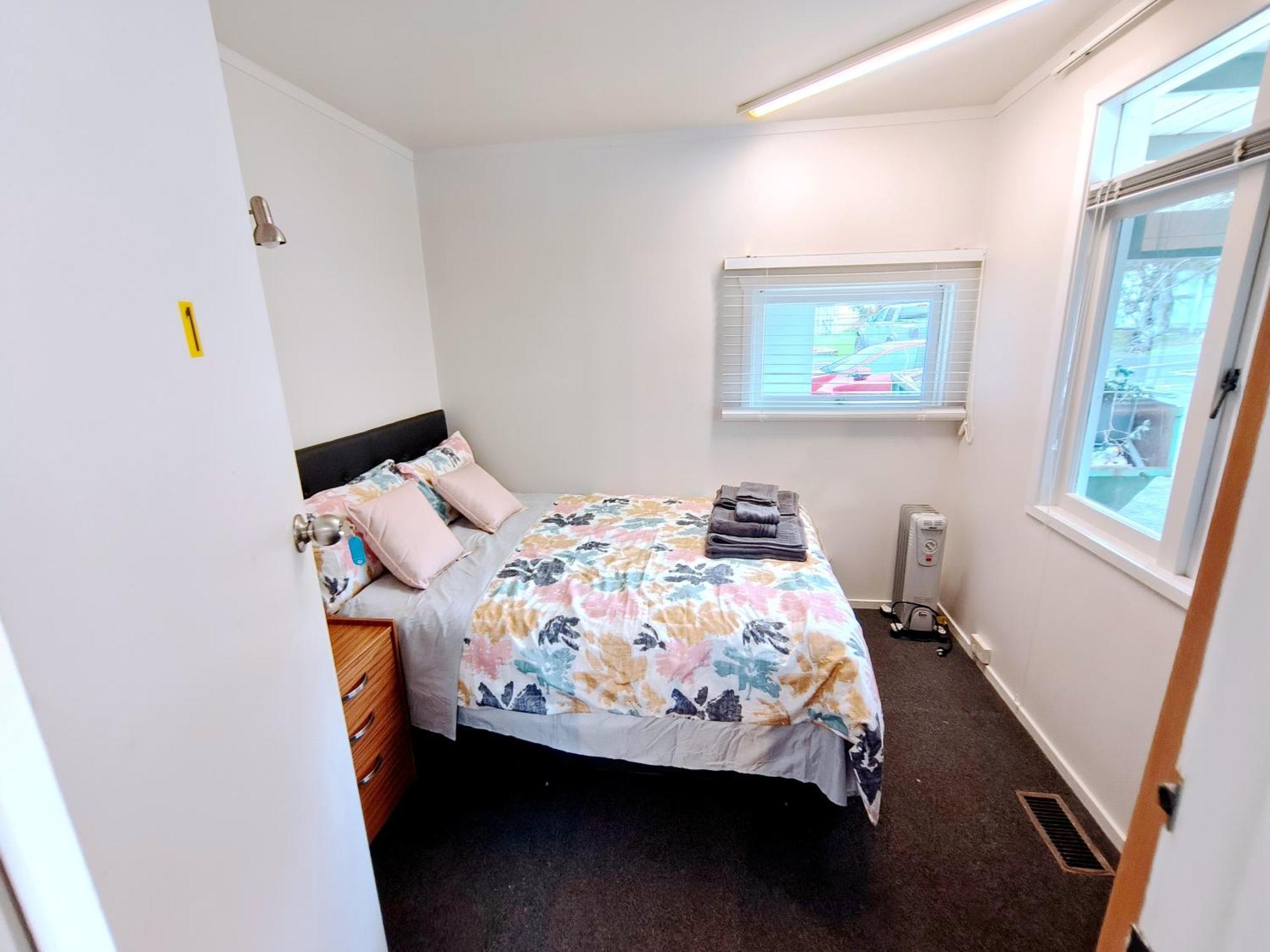 Milford Budget Friendly * Auckland
