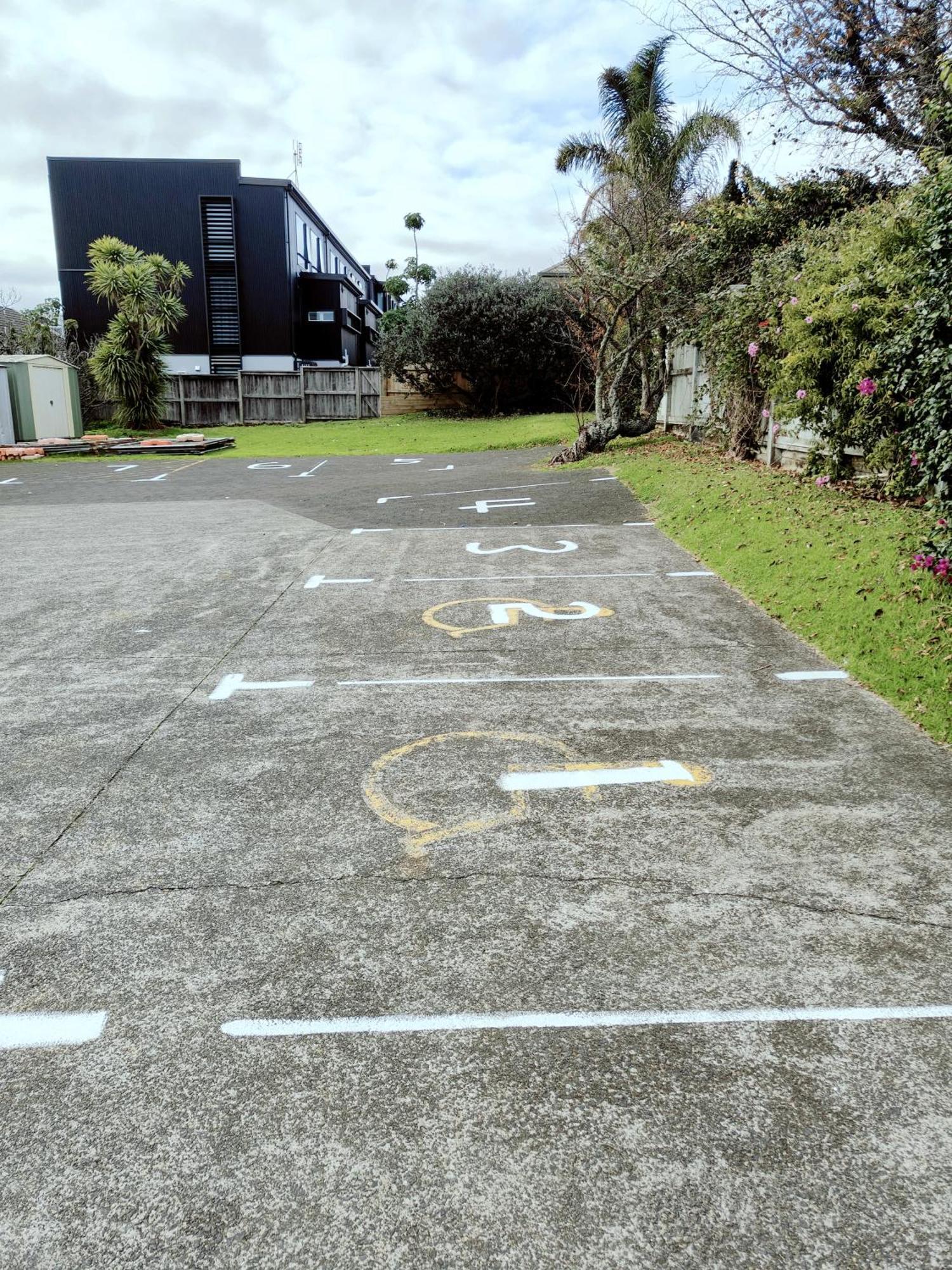 Milford Budget Friendly * Auckland