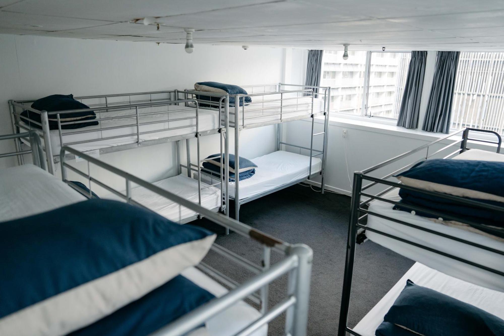Attic Backpackers * Auckland