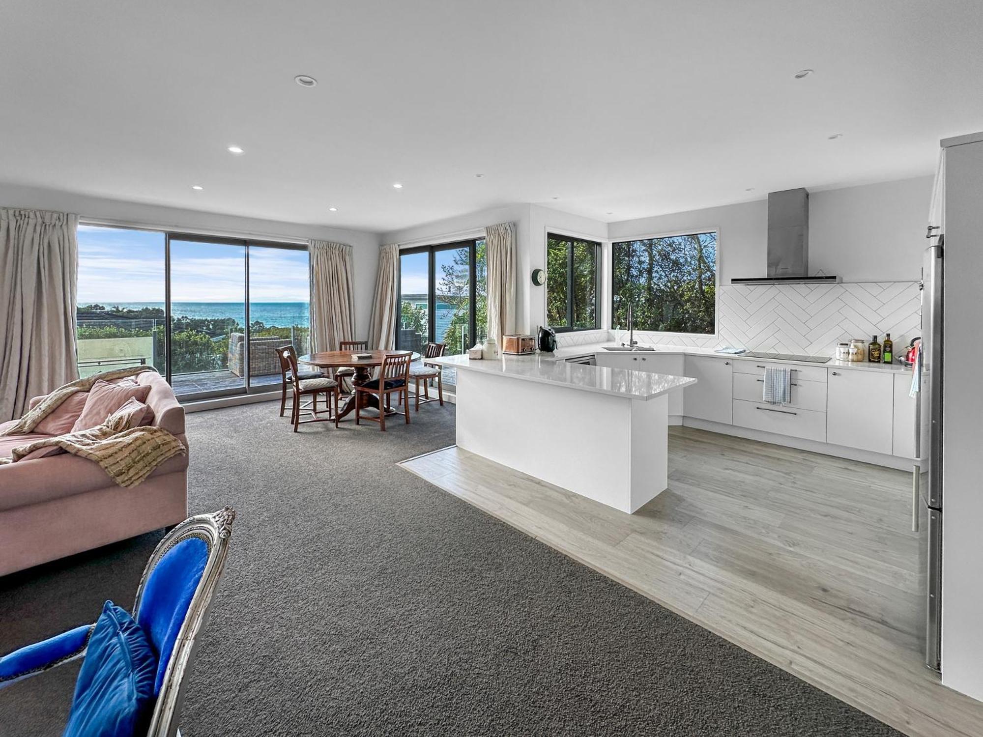 Villa Murrays Gem L Modern 4bed Stunner L Sea View & Spa! Auckland
