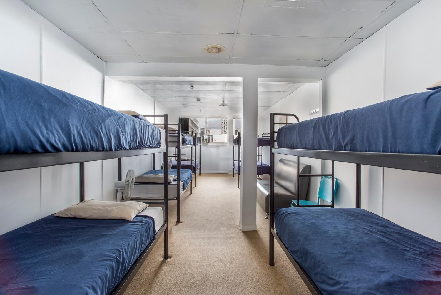 Attic Backpackers Auckland