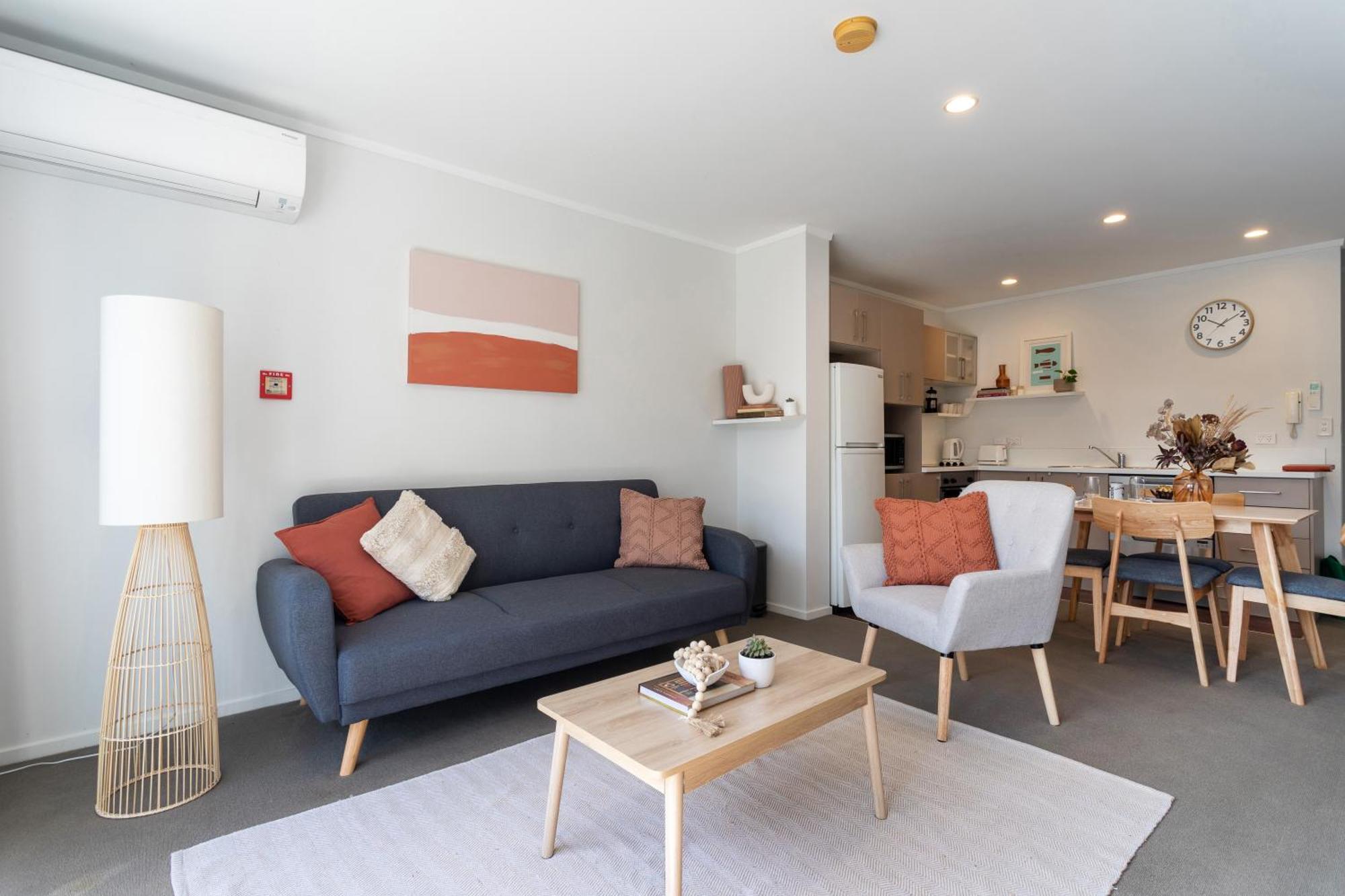 Apartment Bright Morningside Auckland