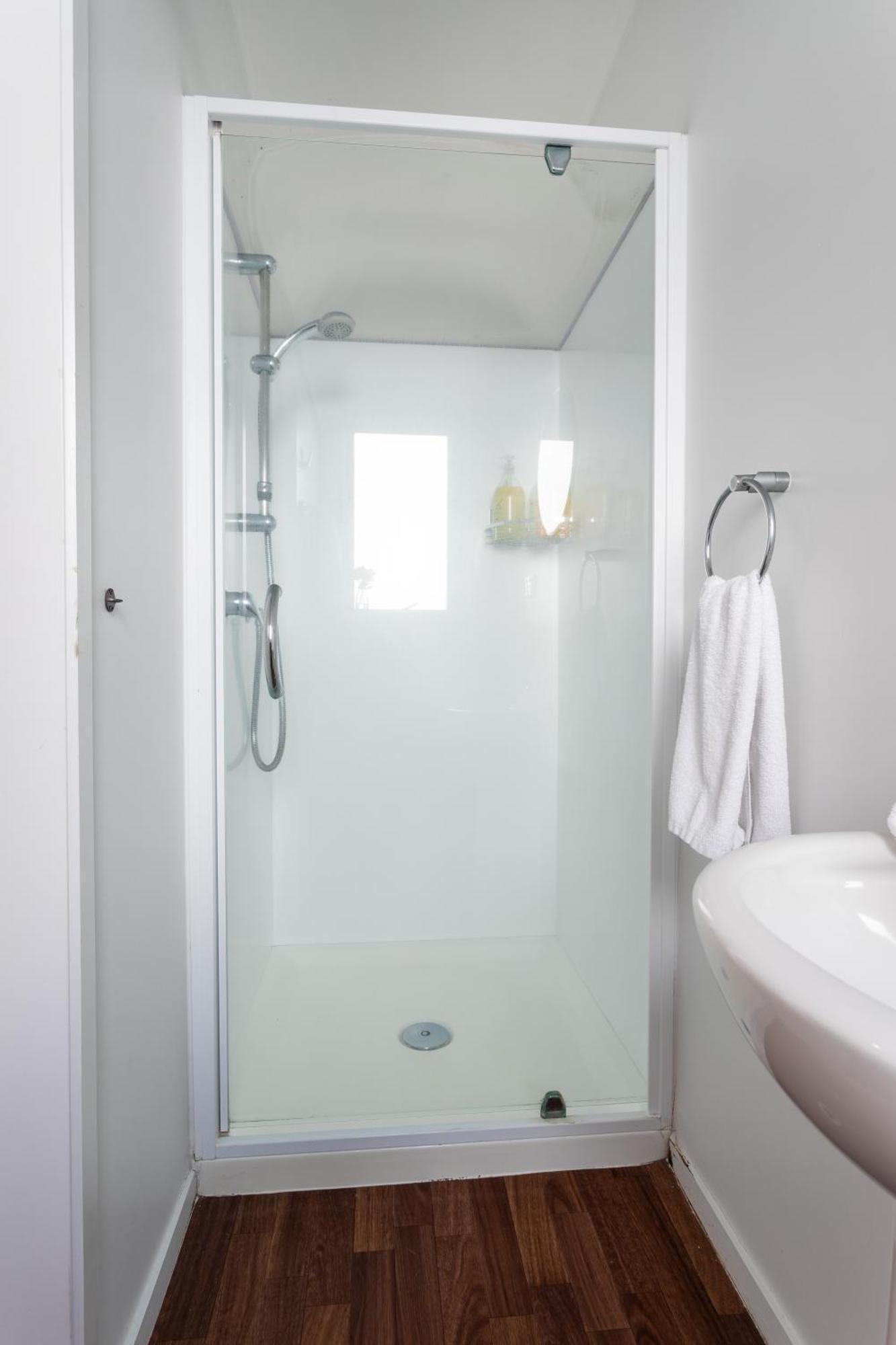 Apartment Bright Morningside Auckland
