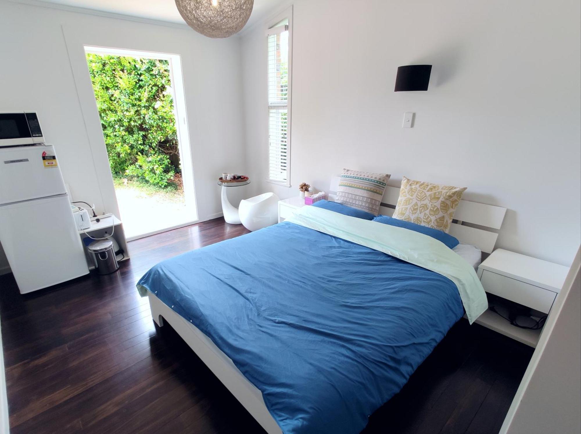 Hospedagem domiciliar Separate Entry Guest With Private Bathroom In Forrest Hill Auckland