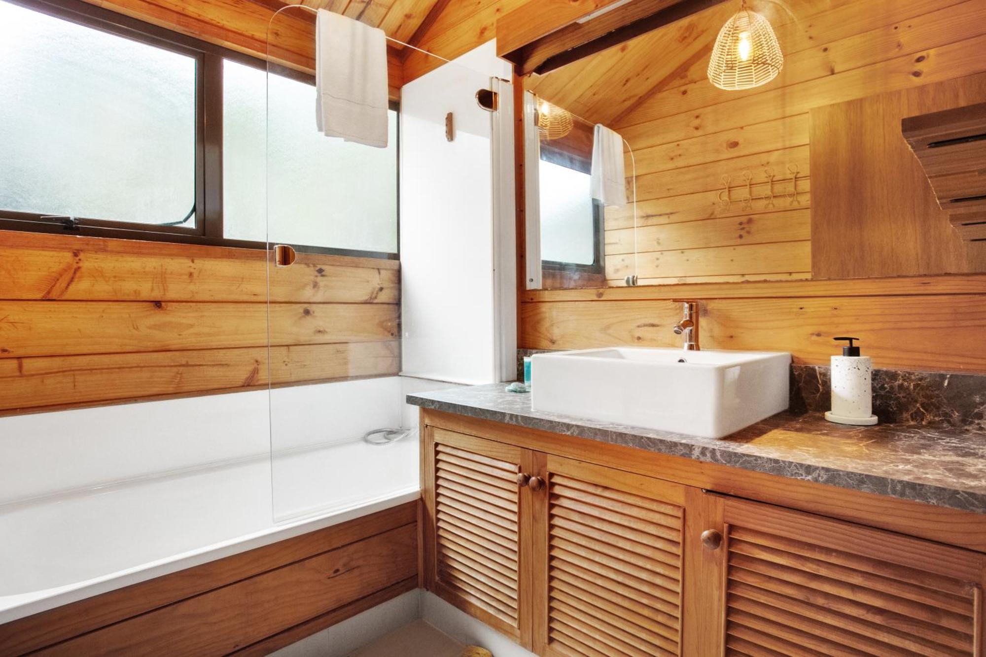 Greenhithe Hidden Gem With Sea Views And Air-con Casa de férias