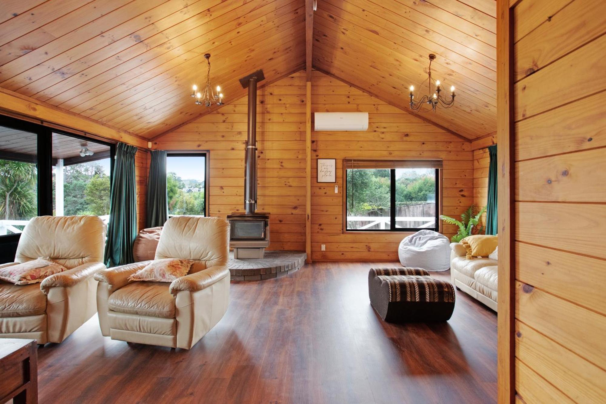 Greenhithe Hidden Gem With Sea Views And Air-con
