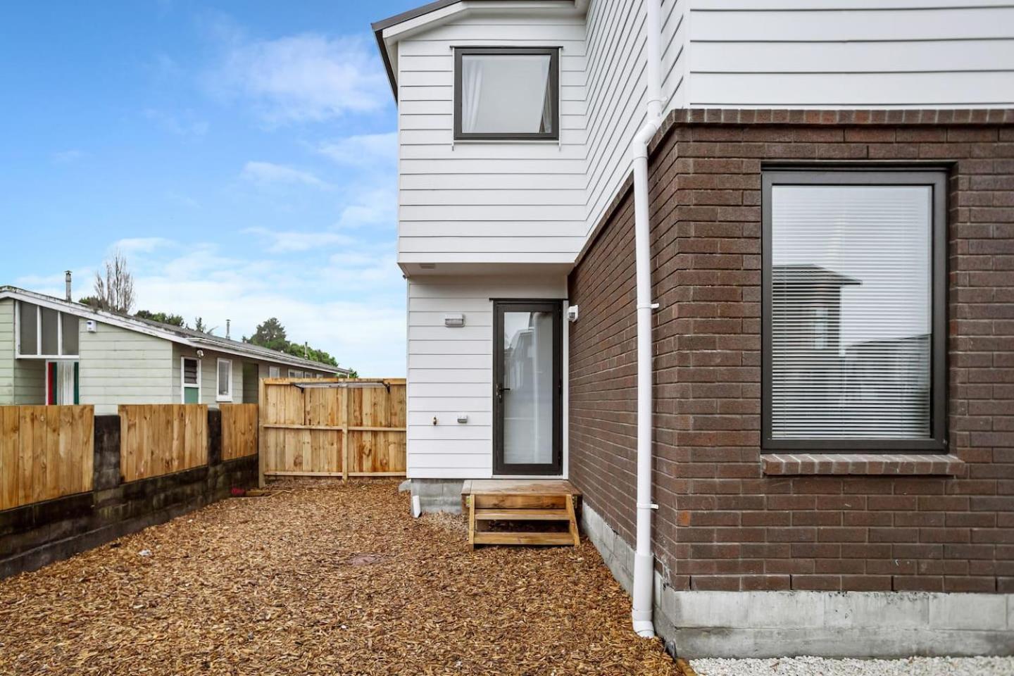 Ventura Delight Townhouse With Parking And Patio