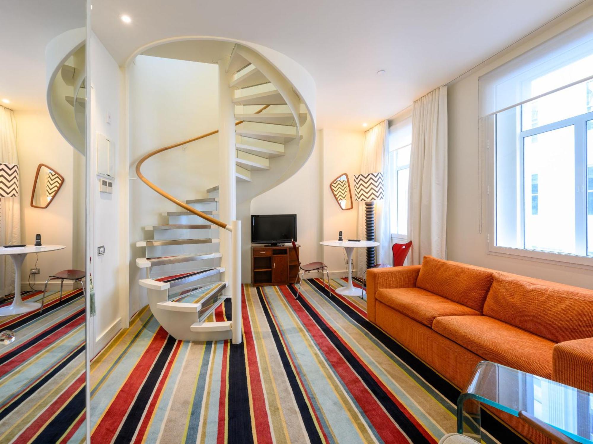 Hotel Debrett 5*
