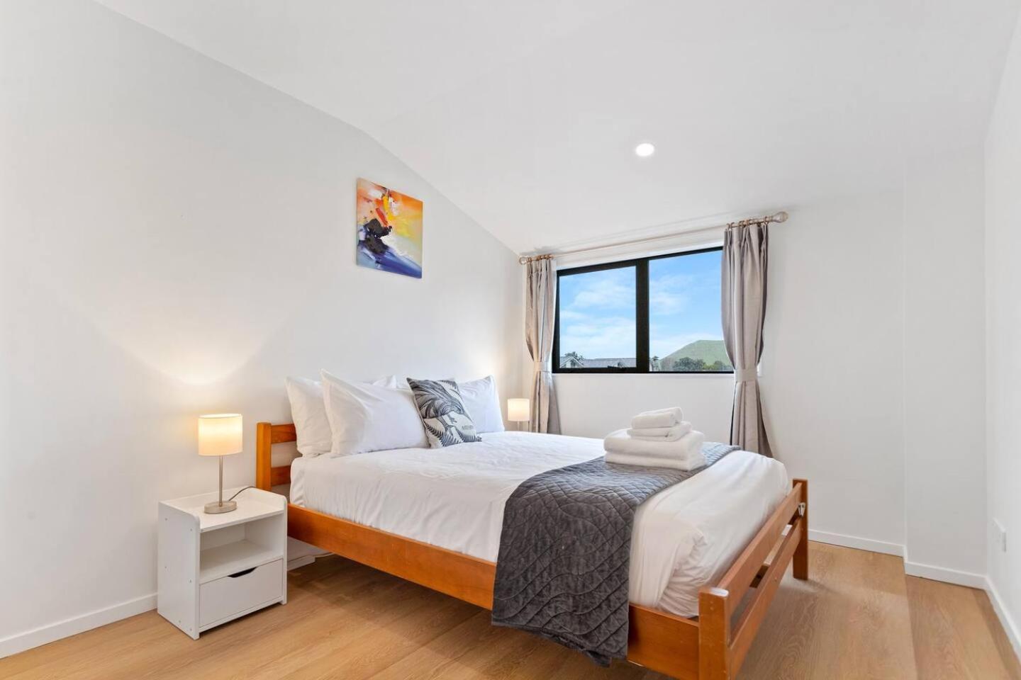 Ventura Retreat Townhouse With Parking And Patio Casa de férias Auckland