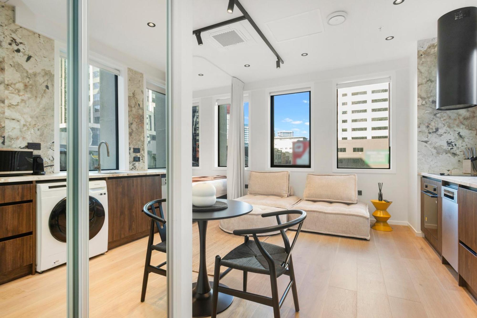 Apartment Victoria Street By Urban Rest *