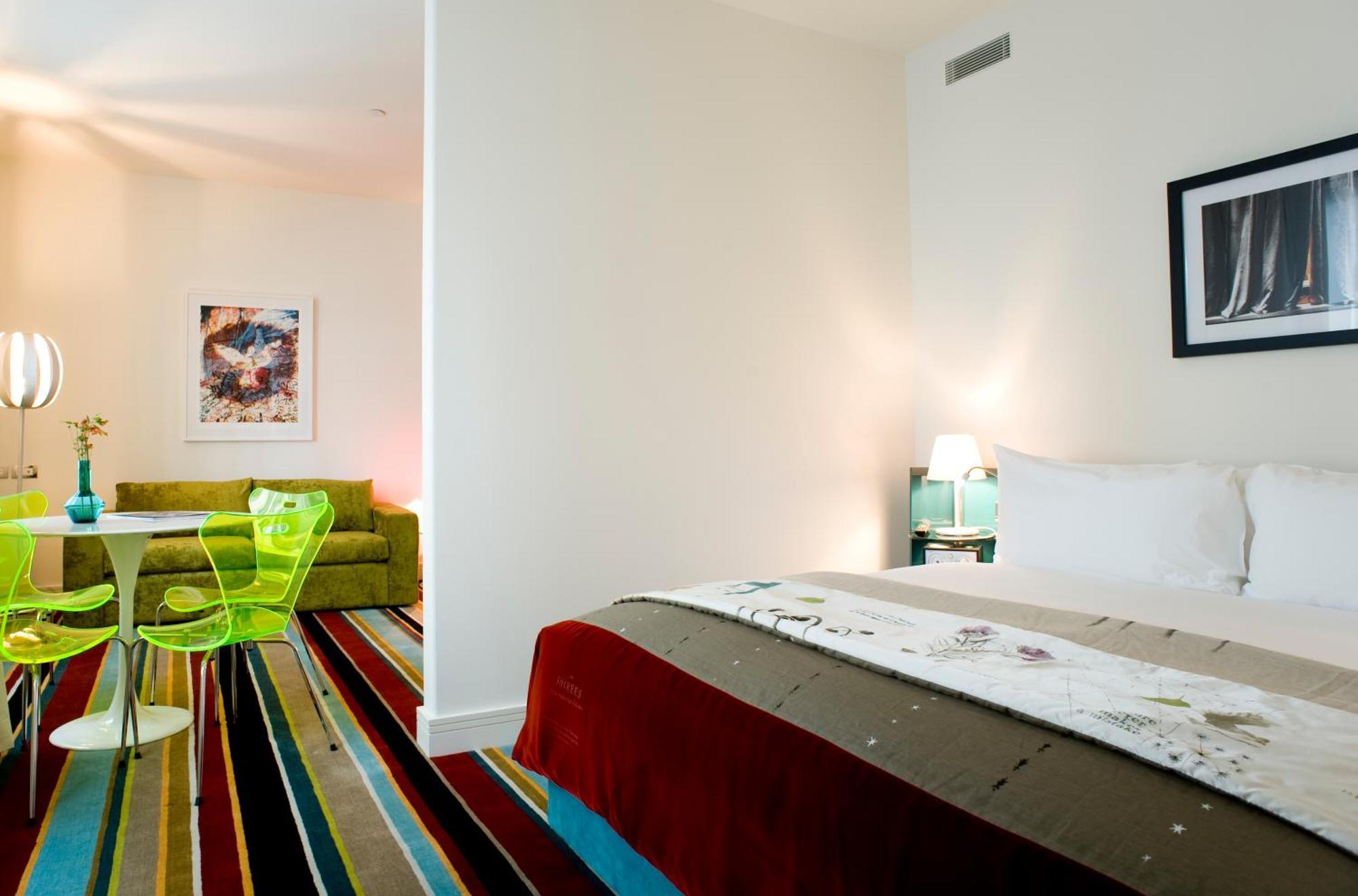 Debrett Hotel Auckland