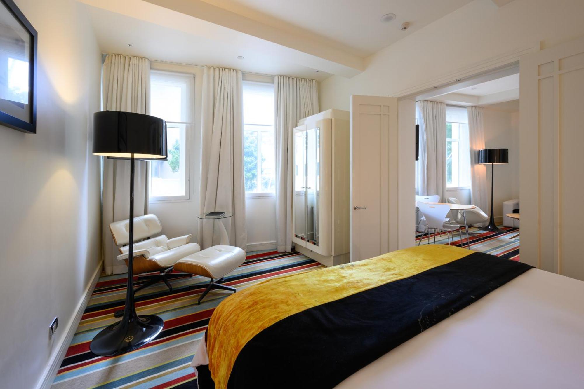 Debrett Hotel Auckland