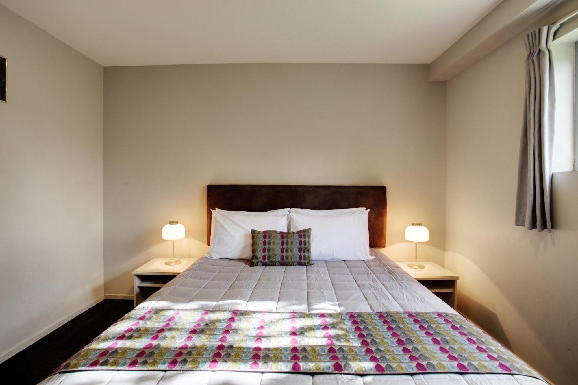 Ellerslie Palms Motel 3*