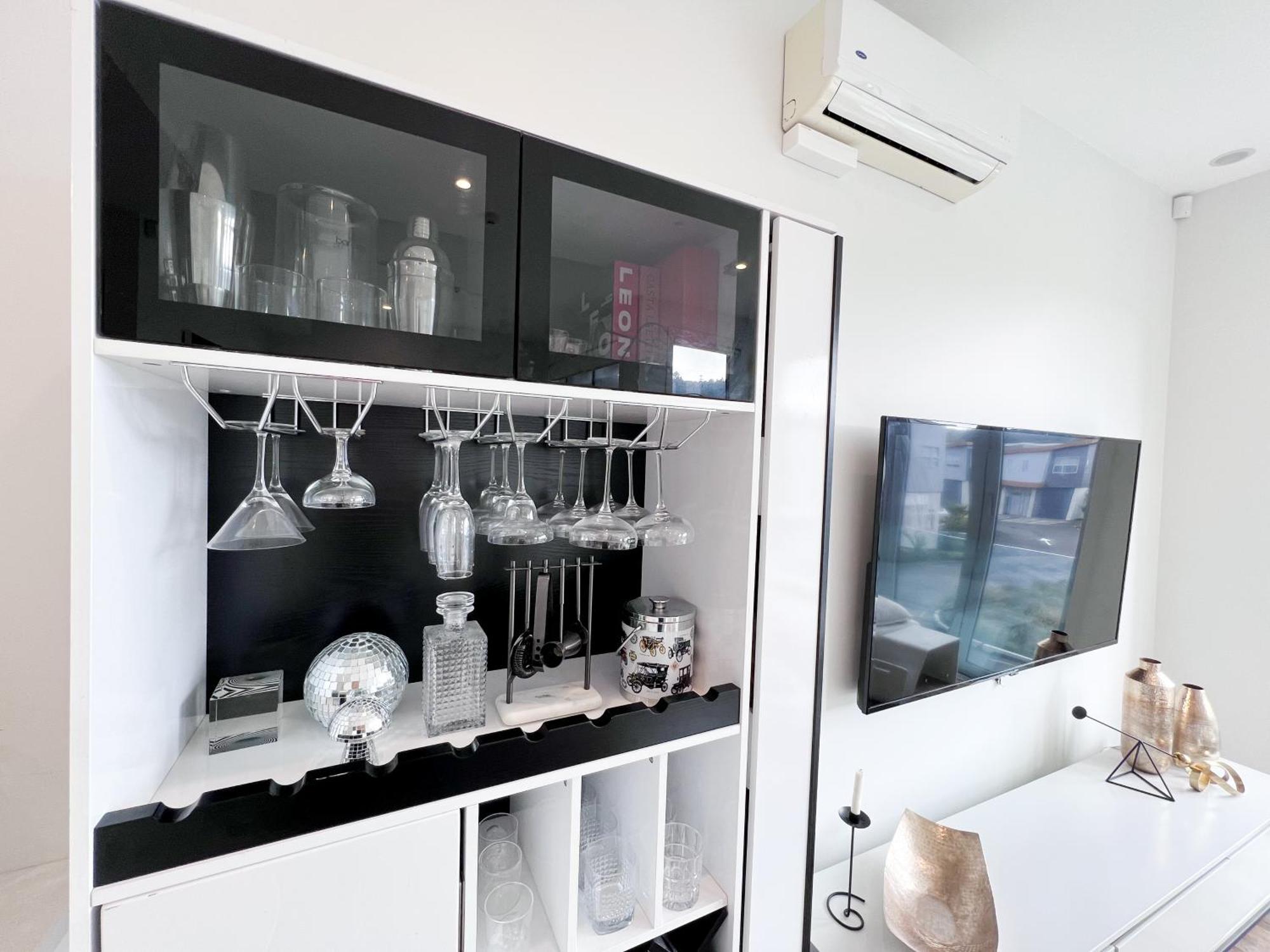 Luxury 2 Bedroom With Cocktail Bar And Espresso Machine *