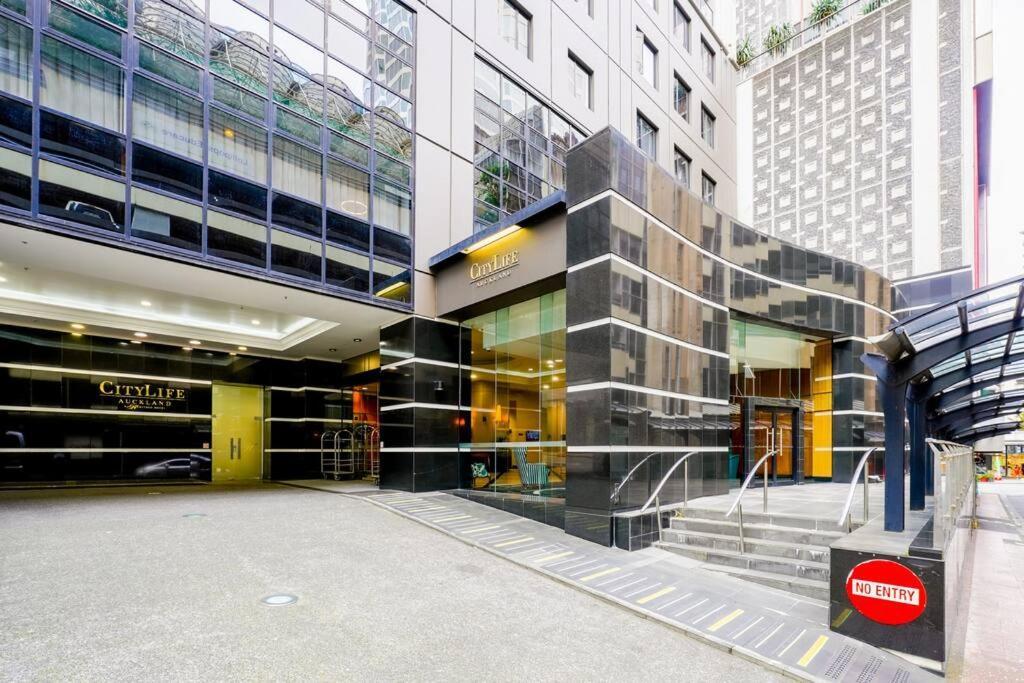 Apartment Life One Bedroom In Heart Of Cbd *