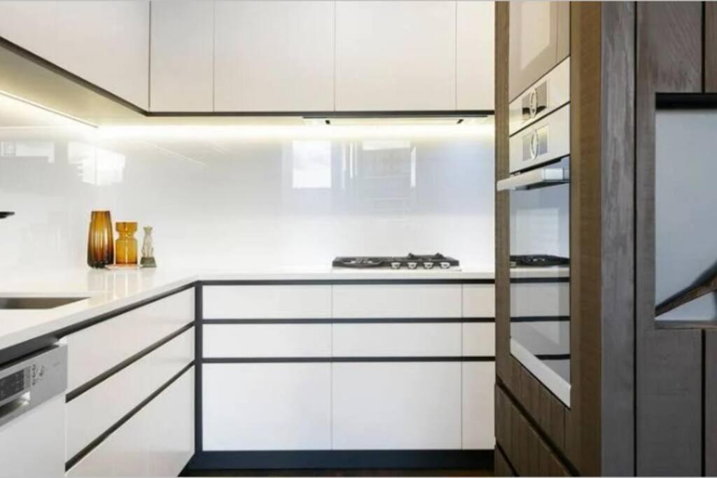 Pacific Apartment *