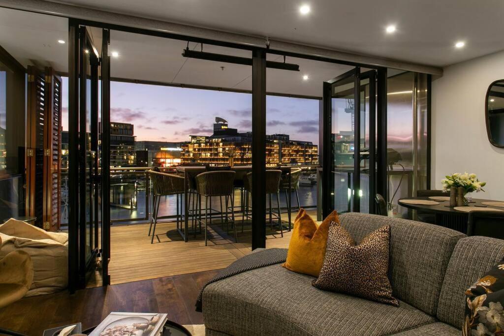 Pacific Apartment