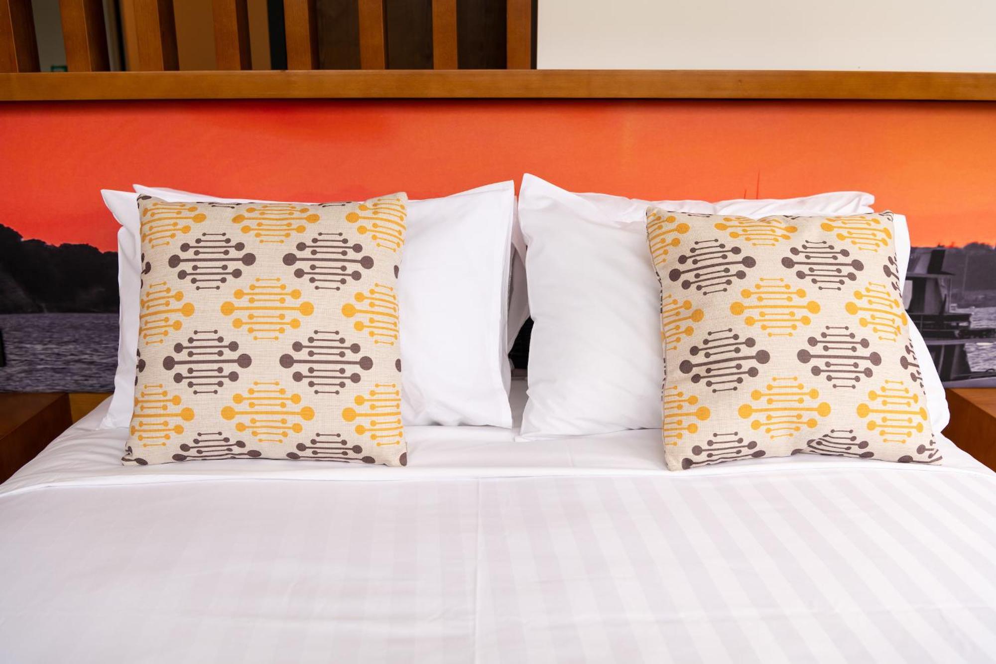 Ohtel Hotel 5*