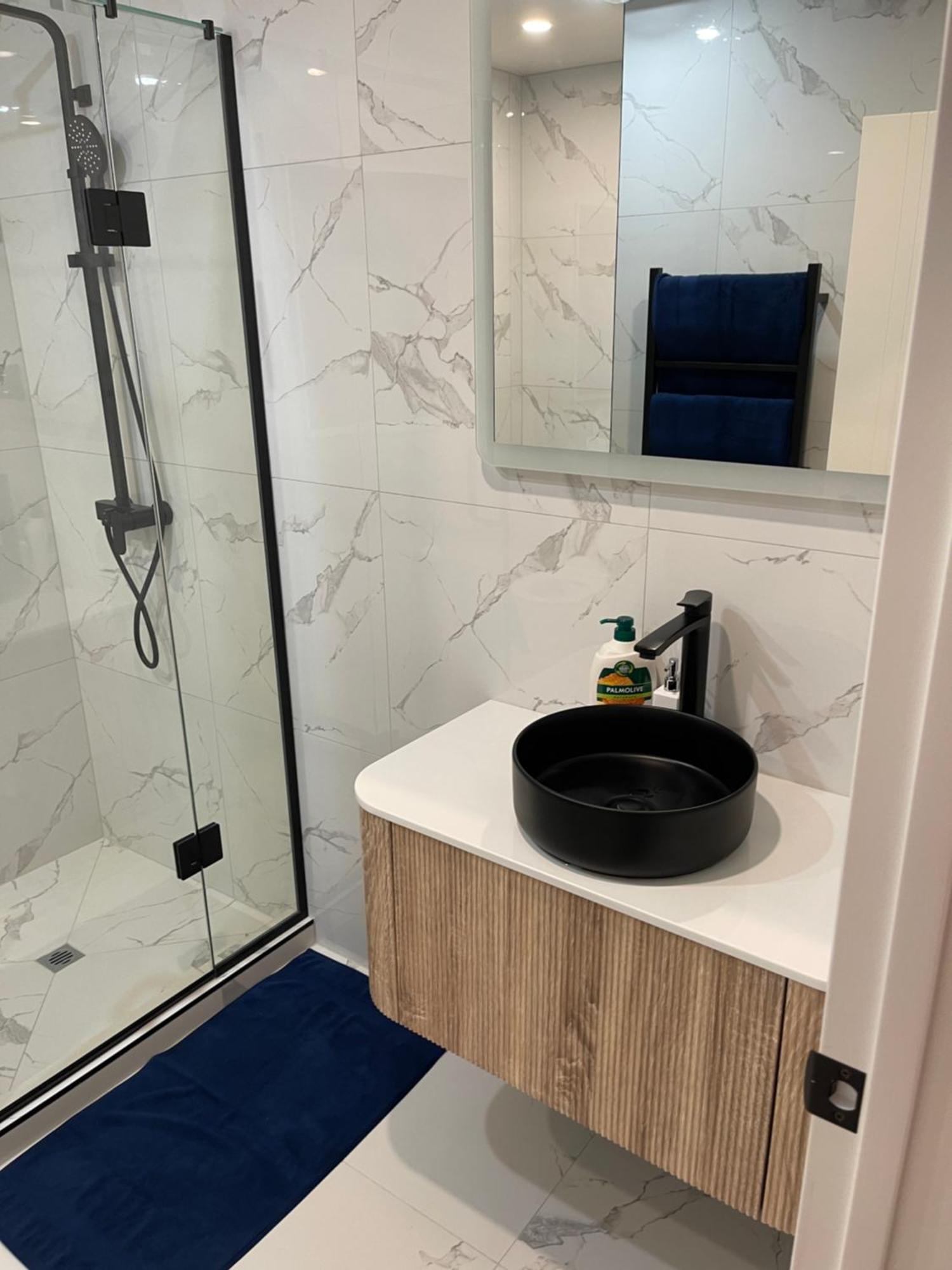 5 Bedroom House At The Heart Of Airport Auckland