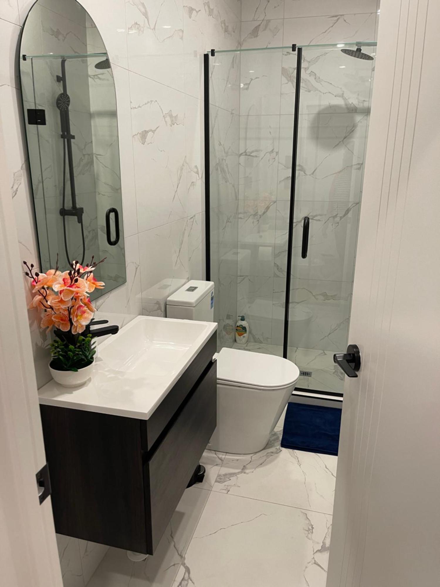 5 Bedroom House At The Heart Of Airport Auckland