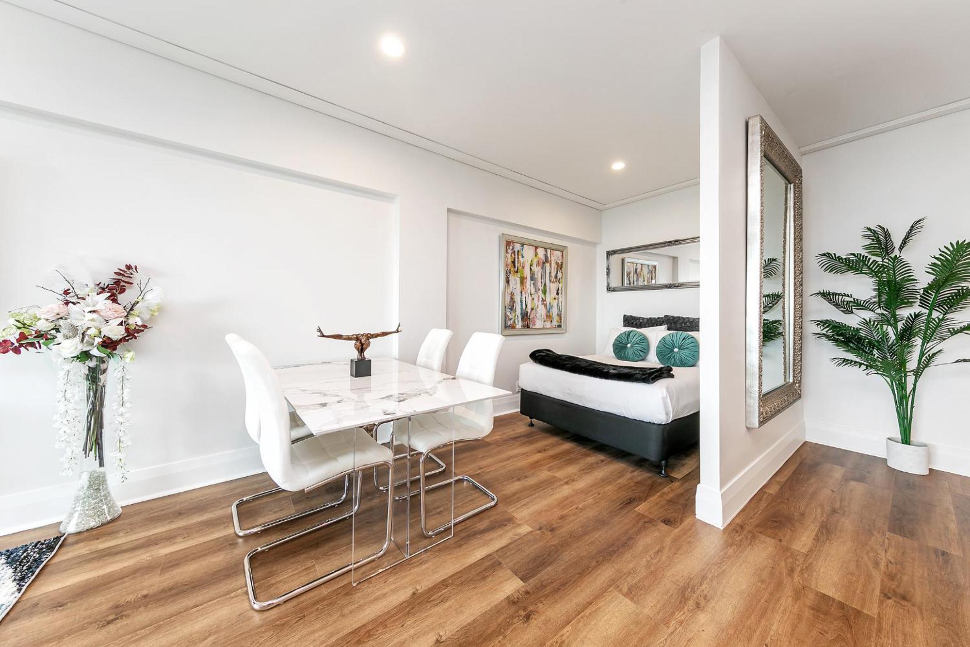 Apartment Viaduct Victory Sub Penthouse