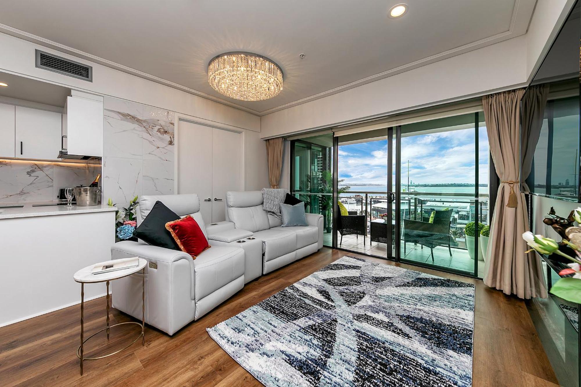 Apartment Viaduct Victory Sub Penthouse *