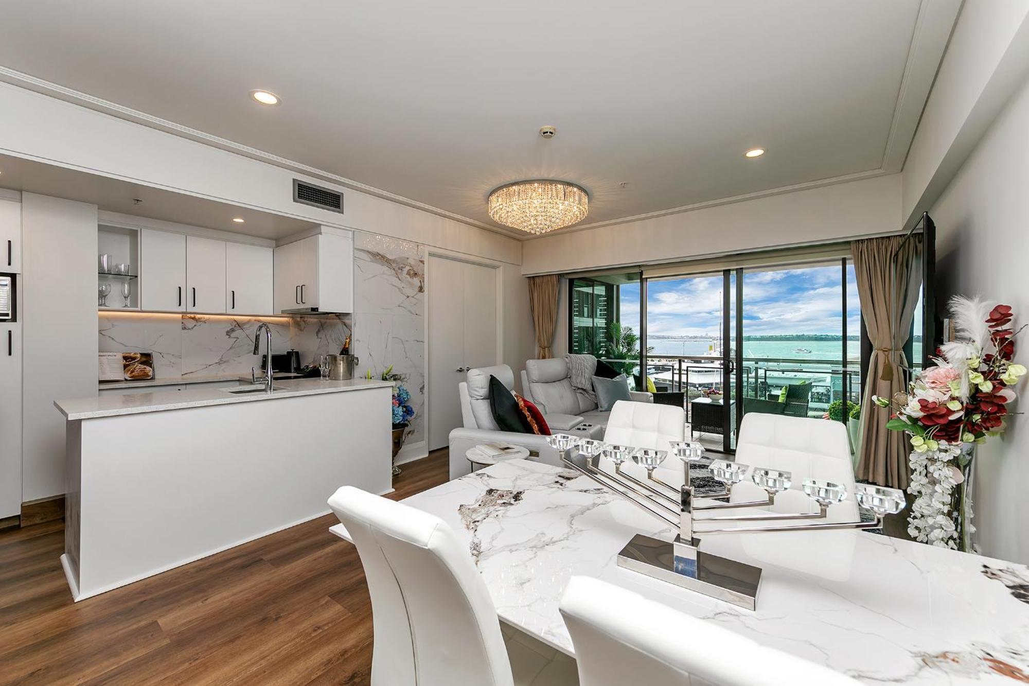 Apartment Viaduct Victory Sub Penthouse *