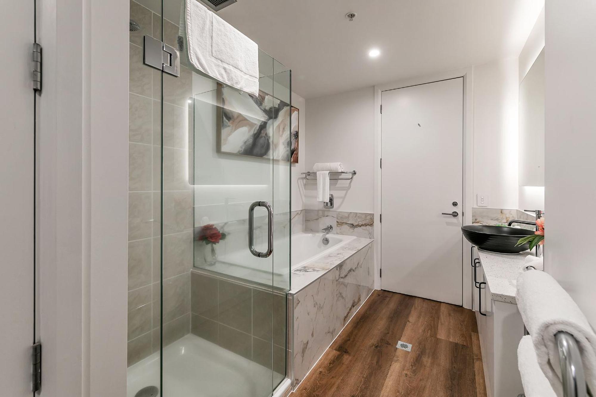 Viaduct Victory Sub Penthouse Apartment Auckland