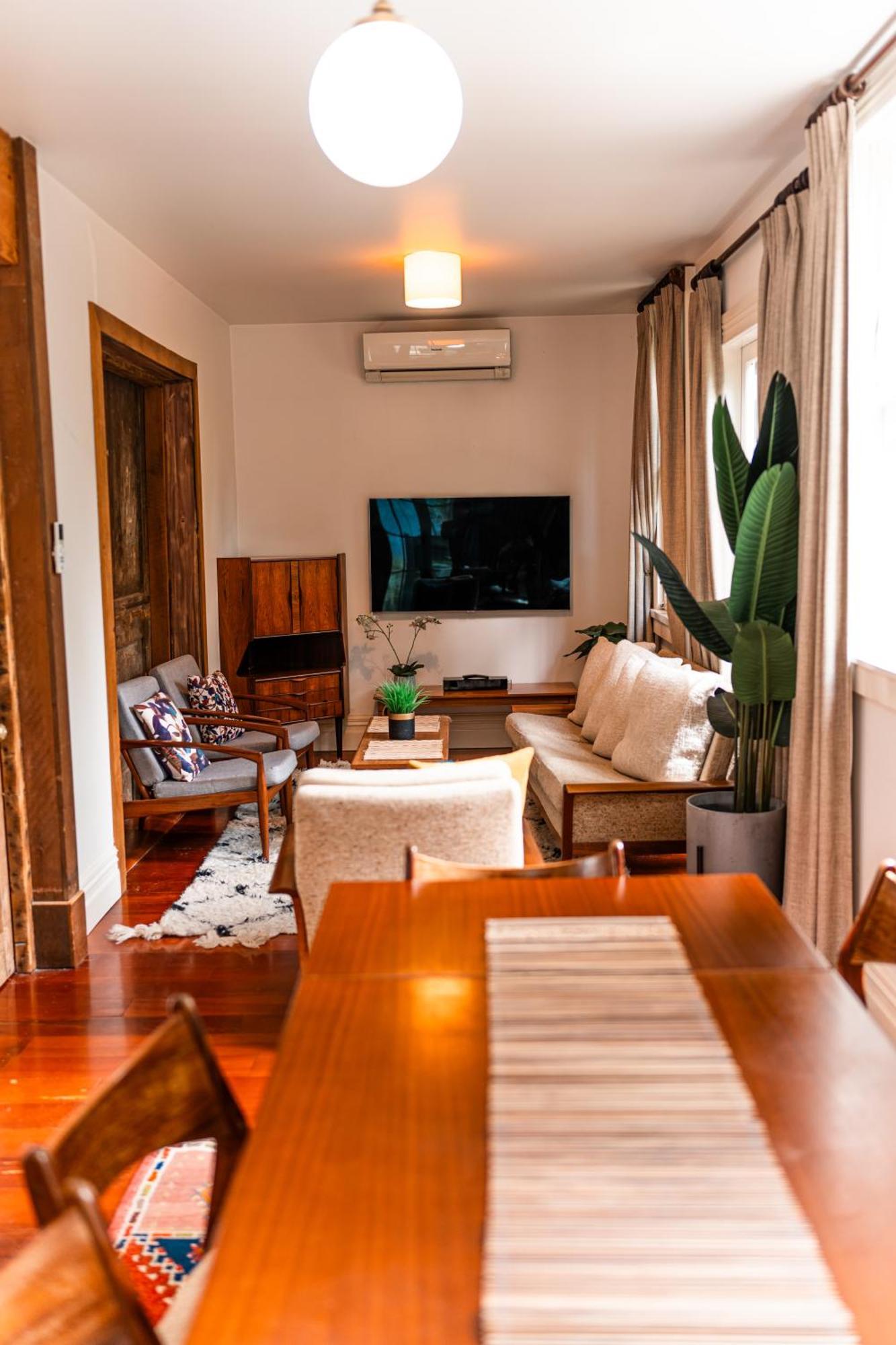 Cosy 3 Bedroom In Freeman's Bay Apartment *