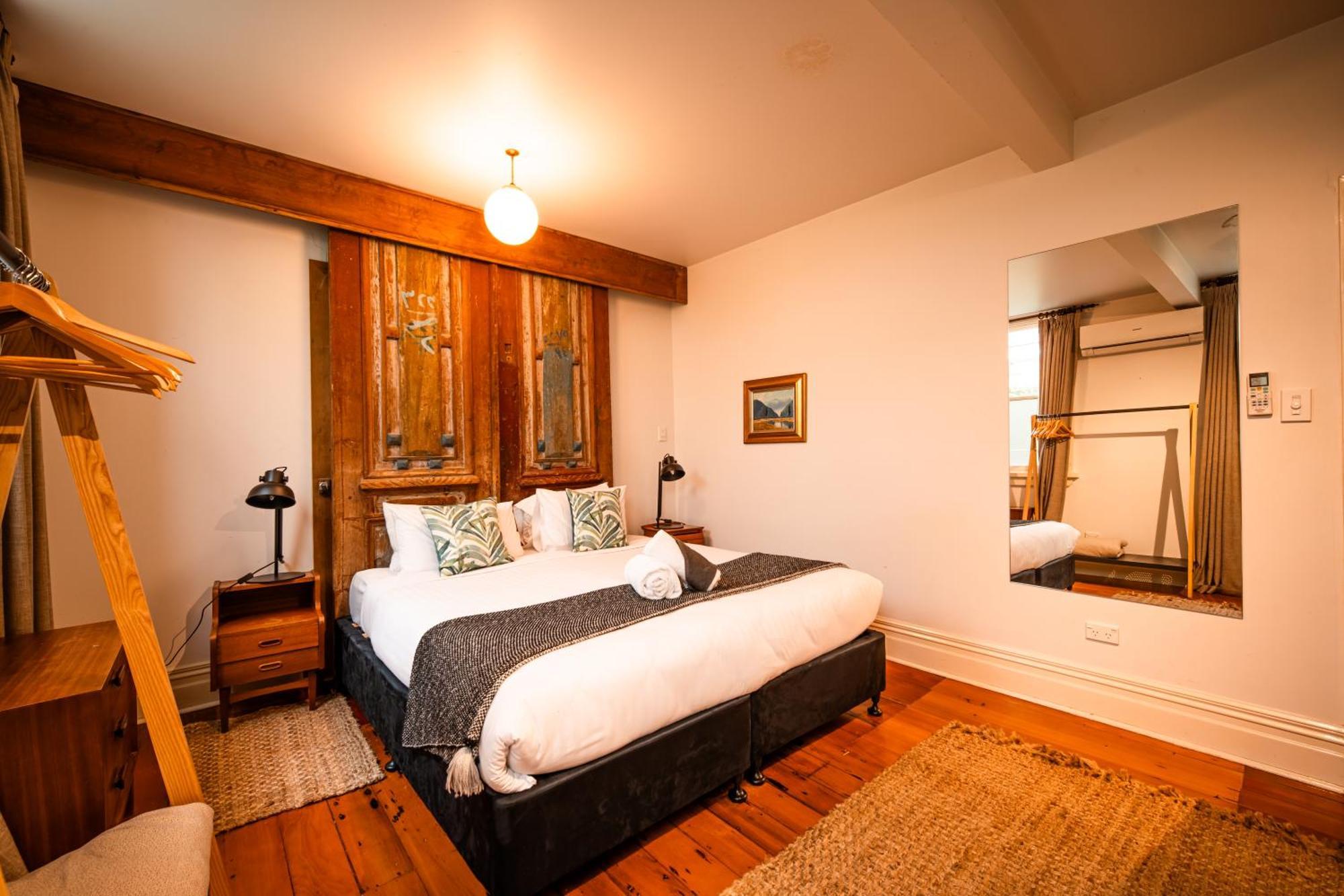 Cosy 3 Bedroom In Freeman's Bay Apartment *