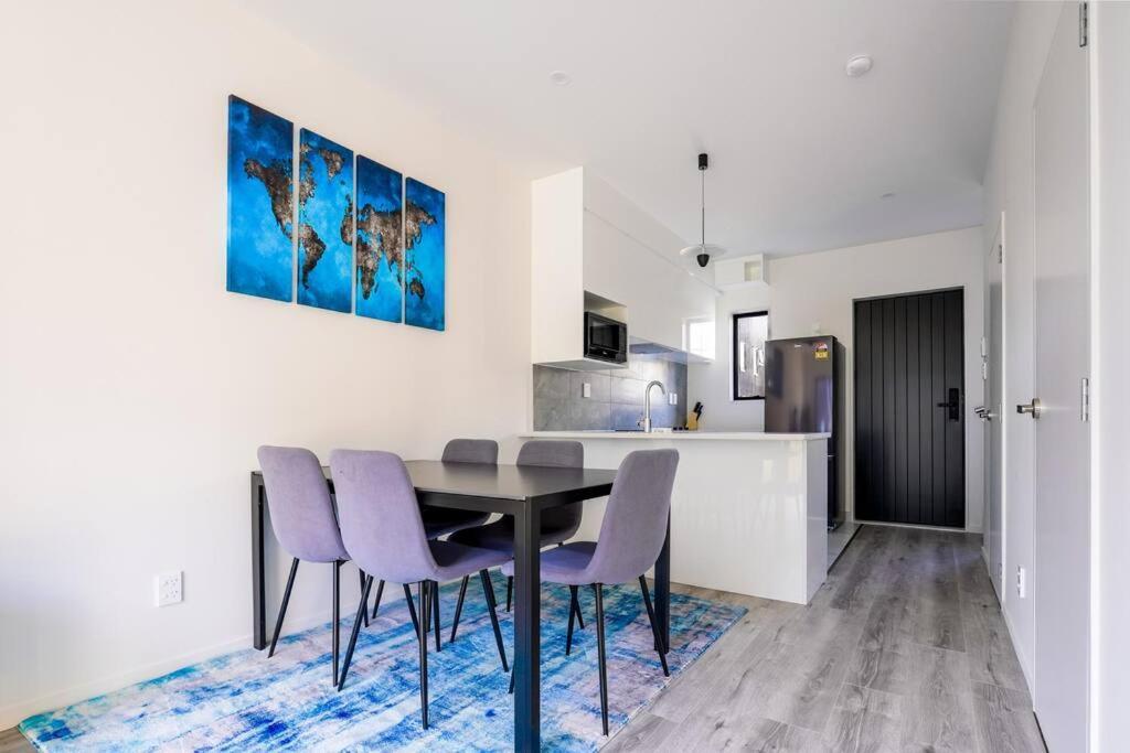 Cosy 3 Bedroom Townhouse In East *