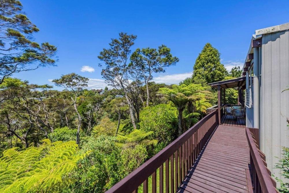 Sunny Cosy In Garden Bush View Bed & Breakfast Auckland