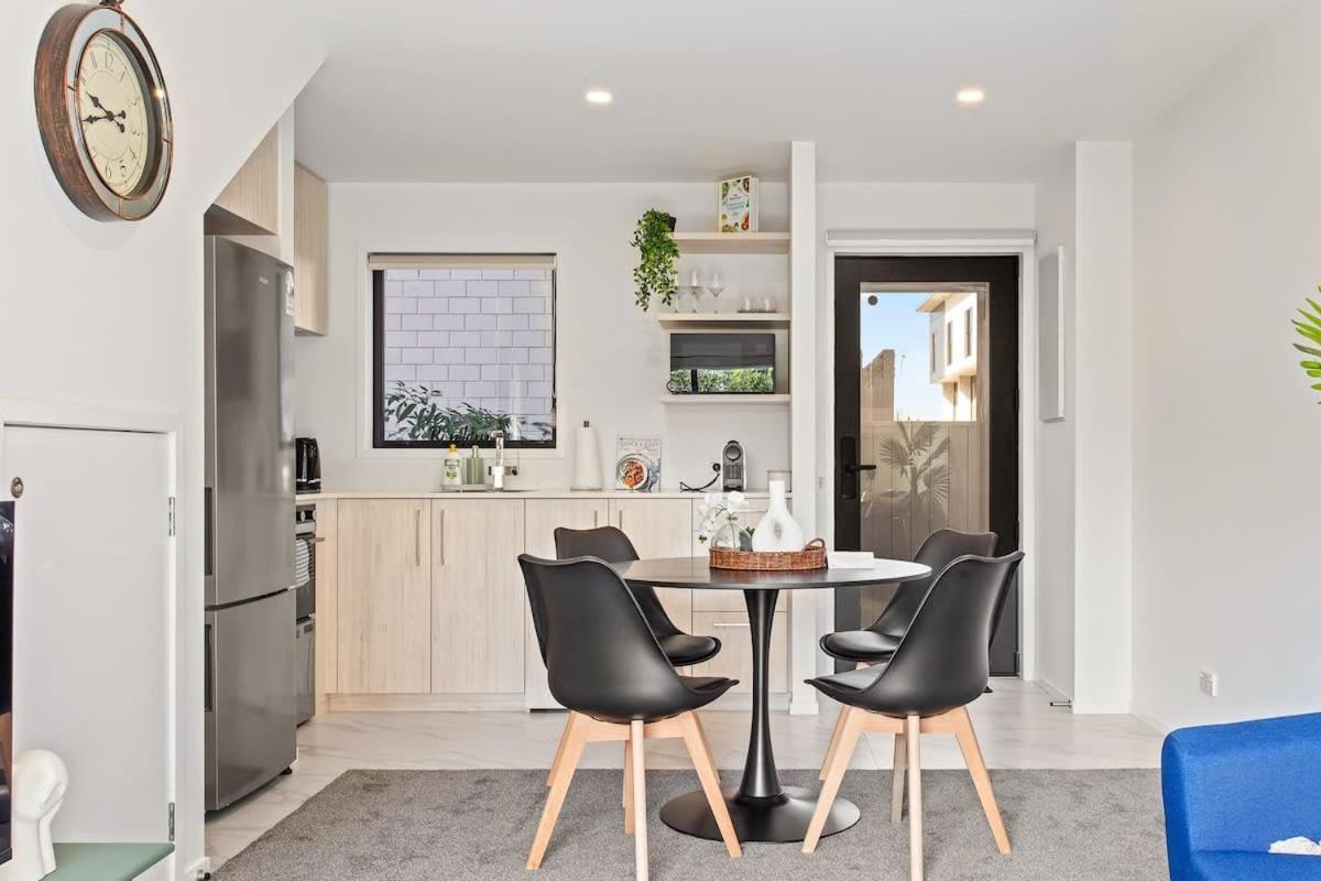 Casa de férias Cascade Heights Retreat - 2br Carrington Auckland