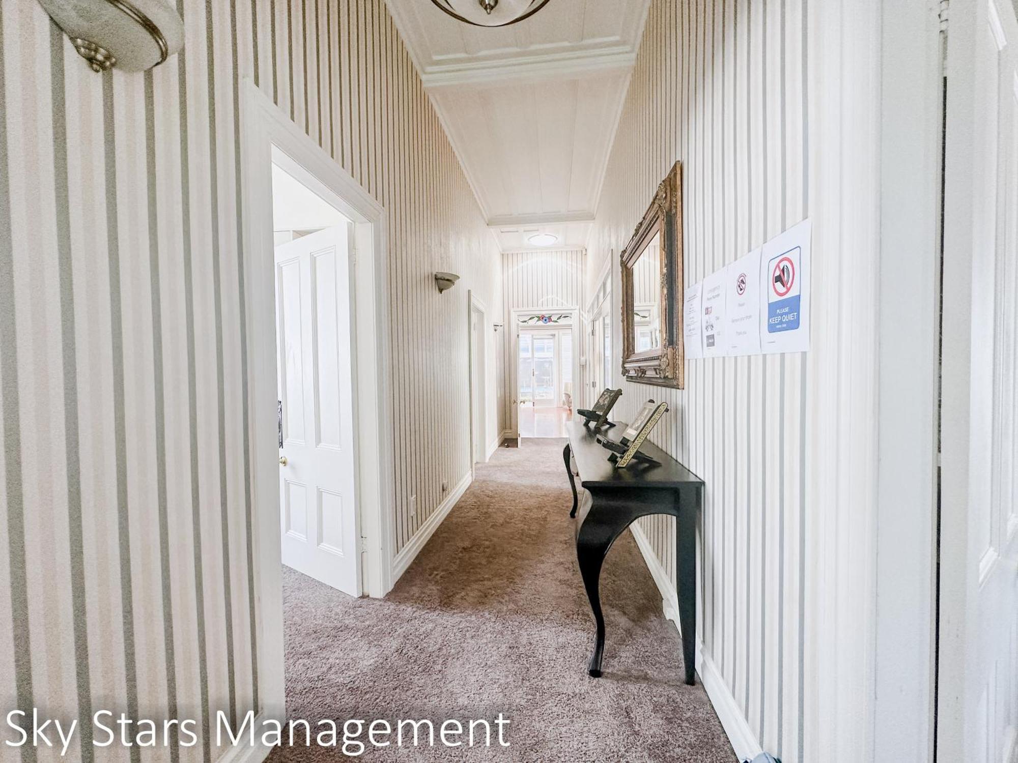 Pousada Hot Deal! Remuera Quiet Spacious 4-bedroom With Private Pool Auckland