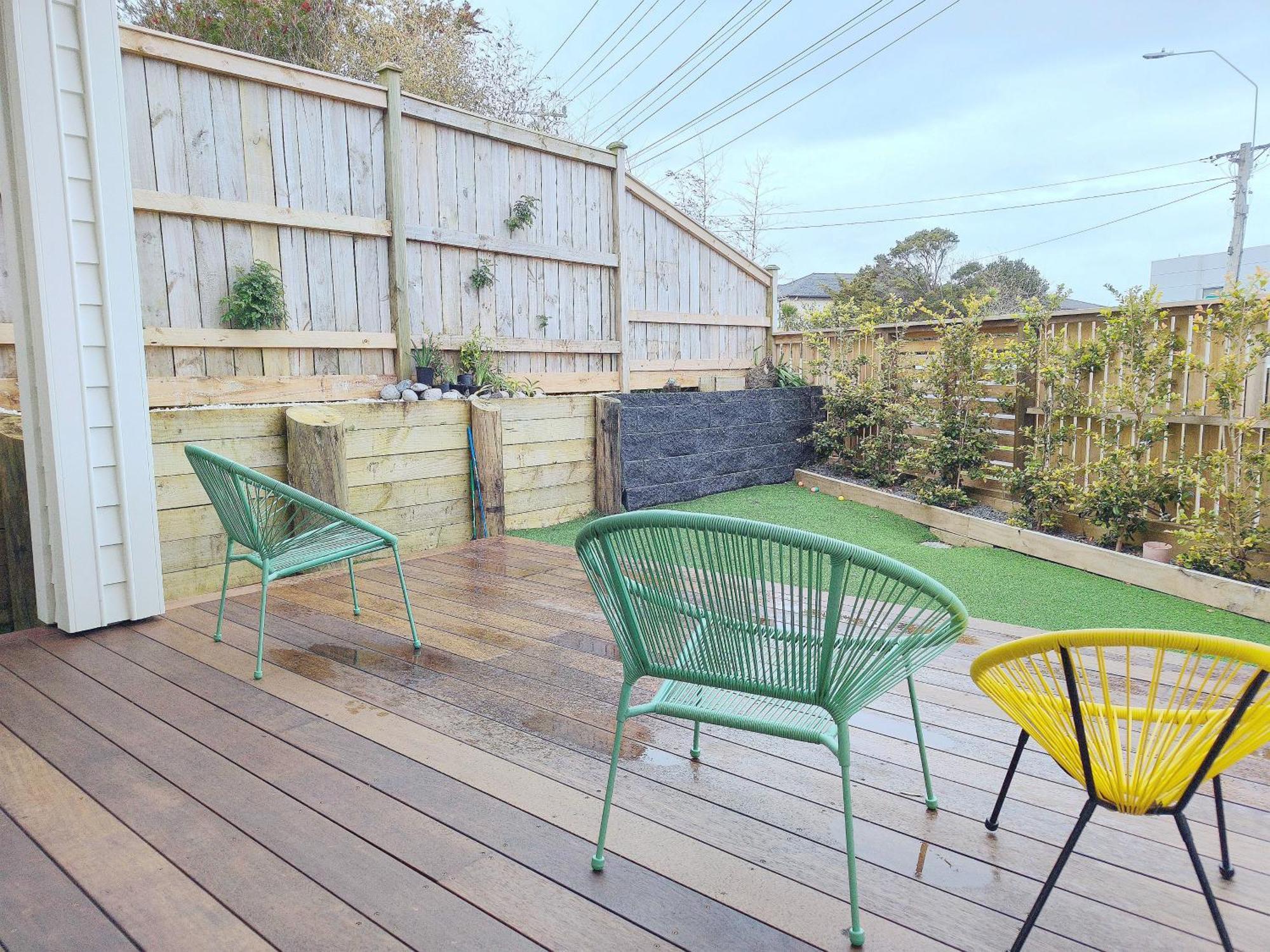 Stylish Family Retreat In Hillcrest 4 Bedroom And Playroom Auckland