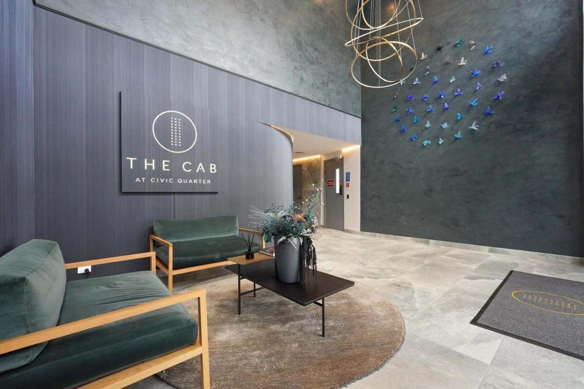 Brand New Luxe 3-bed In Aotea Square *