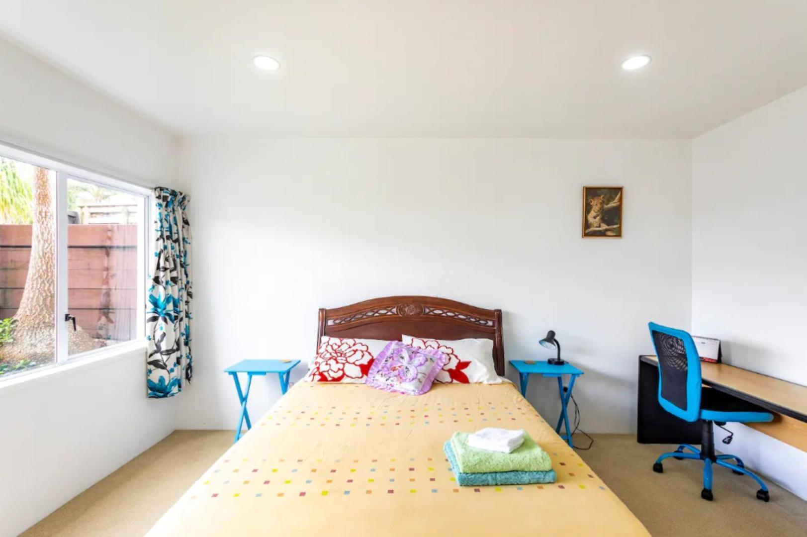 Private Guest Near The Airport 1-4 Guests *