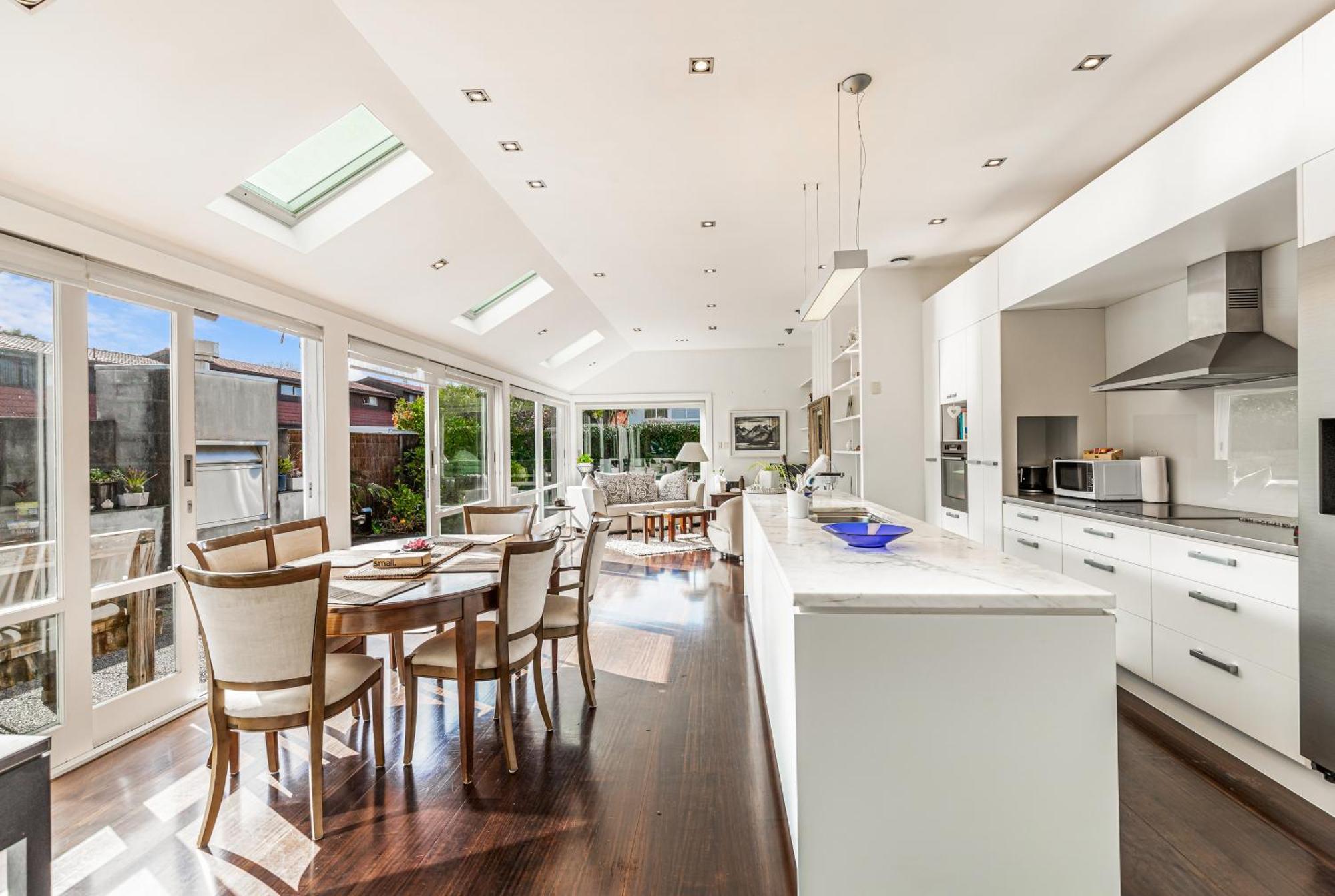 Elegant 3br With Private Pool *