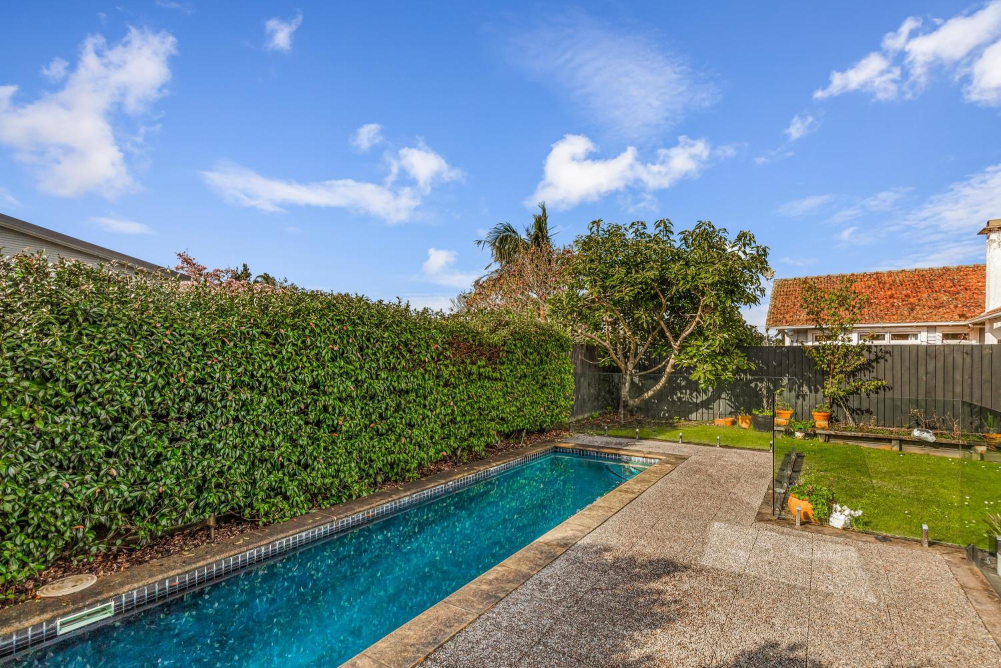 Holiday home Elegant 3br With Private Pool Auckland