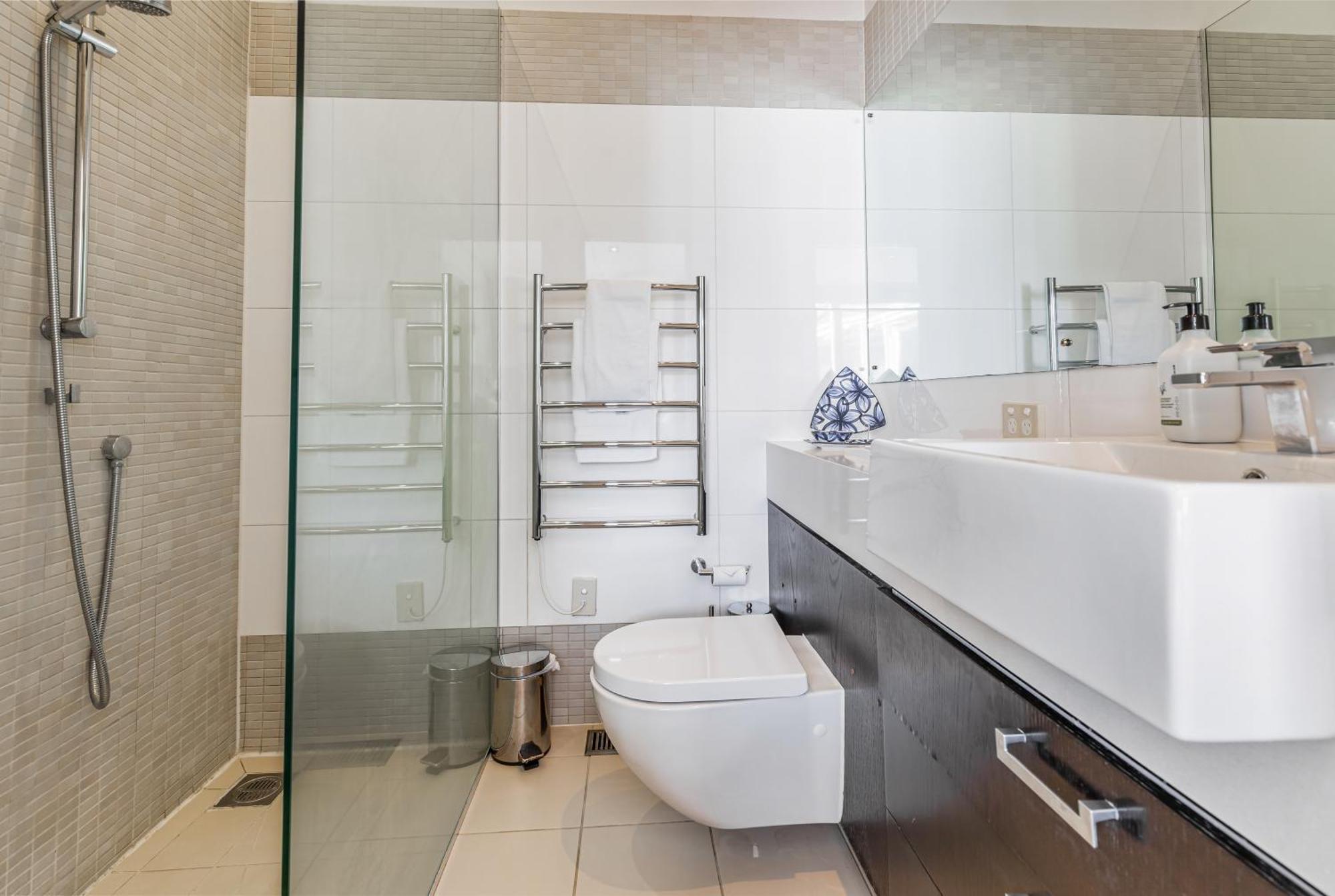 Elegant 3br With Private Pool