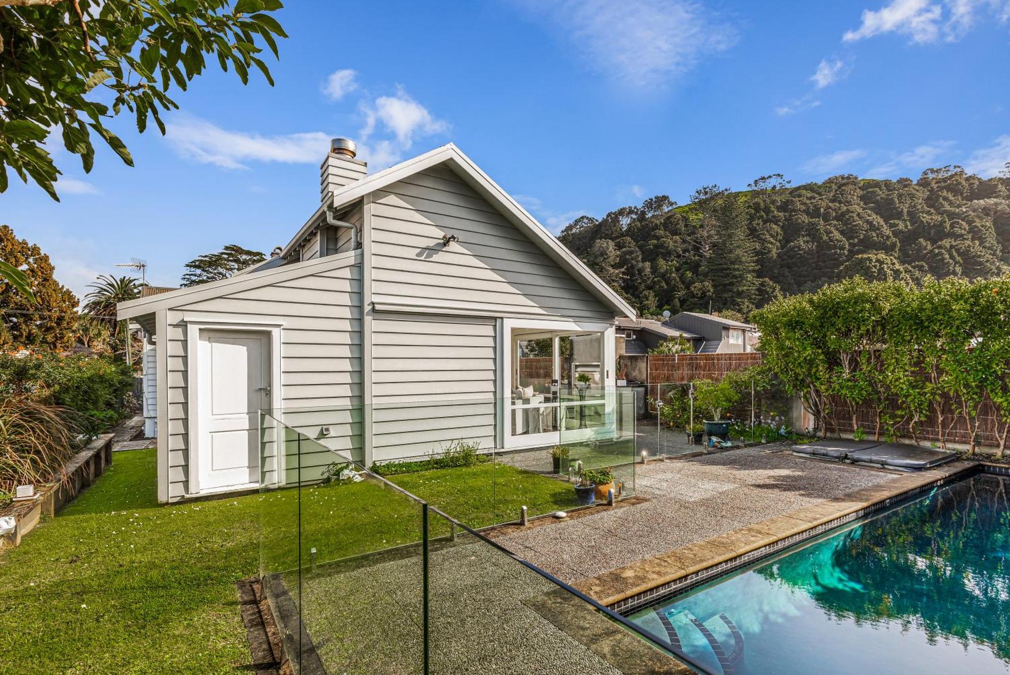 Elegant 3br With Private Pool Holiday home